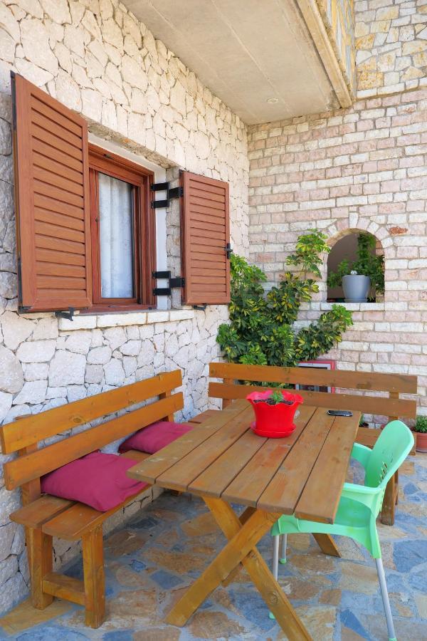 Pellumb Apartments Ksamil Exterior foto